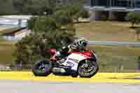 motorbikes;no-limits;peter-wileman-photography;portimao;portugal;trackday-digital-images